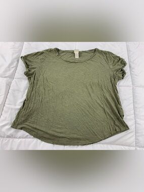 Pre loved H&M shirt womens size L